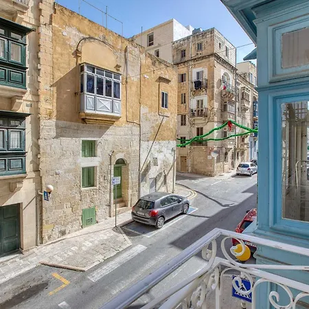 Charming Maltese Balcony Steps From Valletta