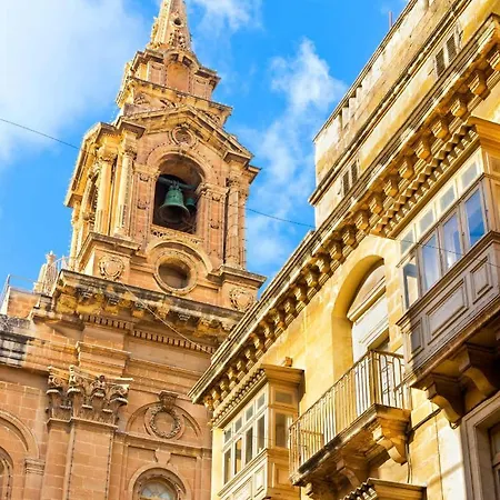 Charming Maltese Balcony Steps From Valletta Apartament Il-Furjana
